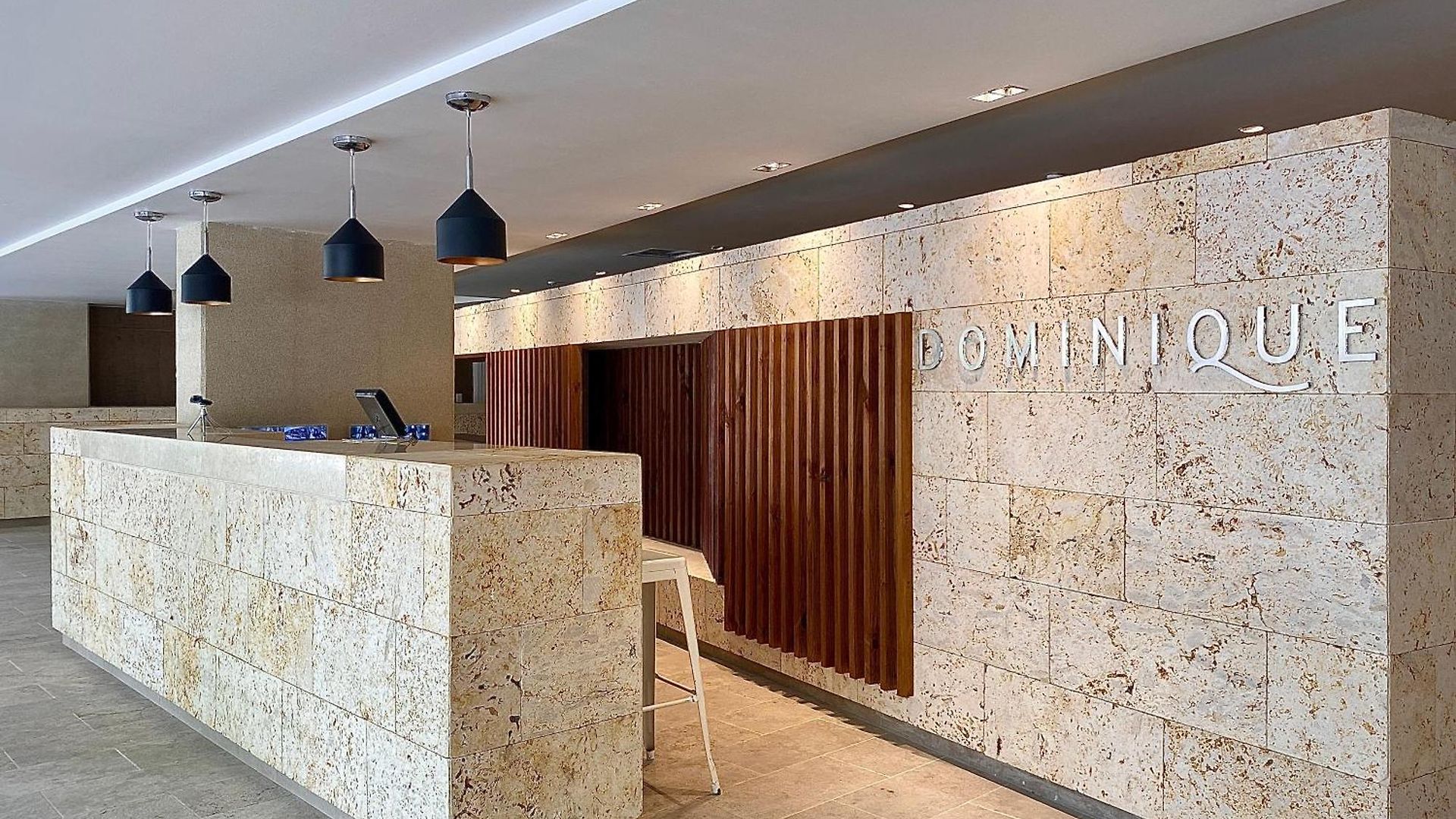 Apartahotel Q Dominique Cartagena