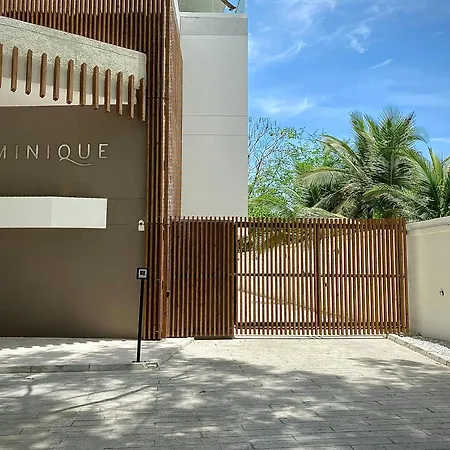 Q Dominique Apartahotel *